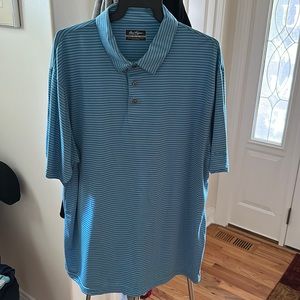 Mens XL light blue Ben Hogan golf shirt. Like new.
